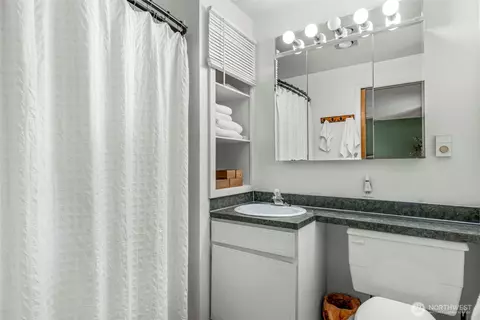 Bath - 131 E Vine Maple Ln, Union, WA 98592 photo 1 of 2