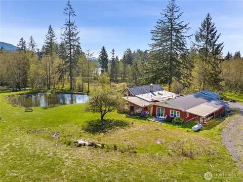 12424 506th St E, Eatonville, WA 98328