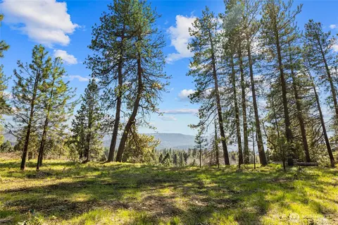 404 Hawksbeard Rd, Cle Elum, WA 98922