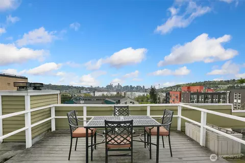 3420 Burke Ave N #204, Seattle, WA 98103