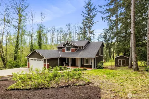 8638 Long Lake Rd SE, Port Orchard, WA 98367