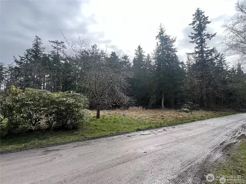 3202 Cliff St, Port Townsend, WA 98368
