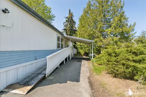 Other - 12711 NE 190th St, Bothell, WA 98011 photo 2 of 9