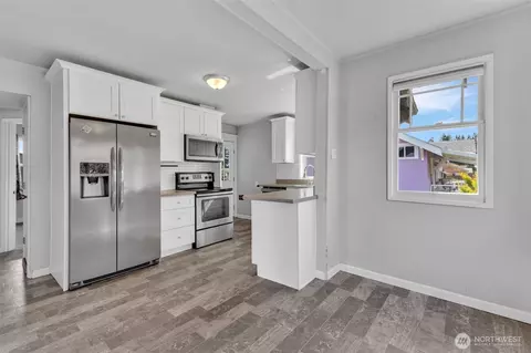 6825 Colby Ave, Everett, WA 98203 photo 8