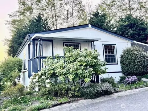 11100 4th Ave W #27, Everett, WA 98204