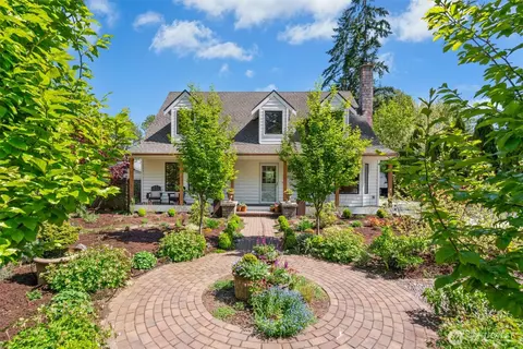 24011 57th Ave SE, Woodinville, WA 98072