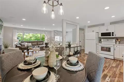 811 Grimes Rd, Bothell, WA 98012 photo 12