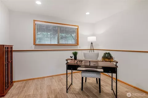 811 Grimes Rd, Bothell, WA 98012 photo 27