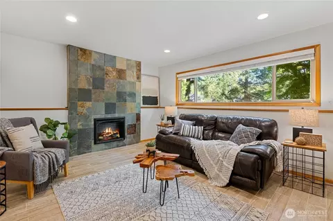811 Grimes Rd, Bothell, WA 98012 photo 25