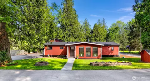 2376 Forest View Dr, Bellingham, WA 98229