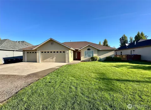 843 Wallowa Dr, Walla Walla, WA 99362