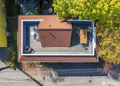 Other - 1811 E Pike St, Seattle, WA 98122 photo 1 of 7