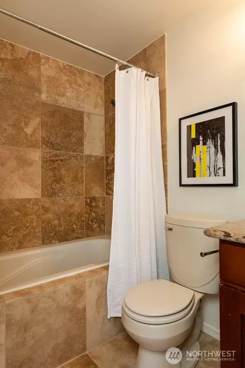 Bath - 1811 E Pike St, Seattle, WA 98122 photo 2 of 5