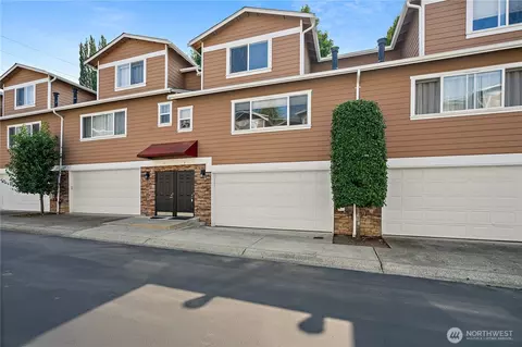 17915 80th Ave NE #C4, Kenmore, WA 98028