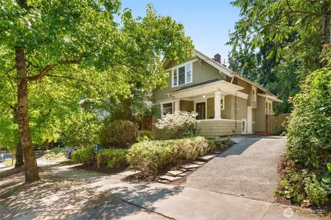 2415 E Spring St, Seattle, WA 98122 photo 2