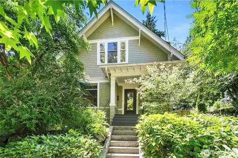 2415 E Spring St, Seattle, WA 98122 photo 32