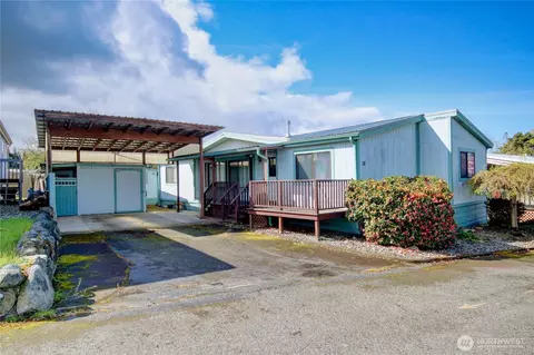 2920 SW Heller Rd #58, Oak Harbor, WA 98277