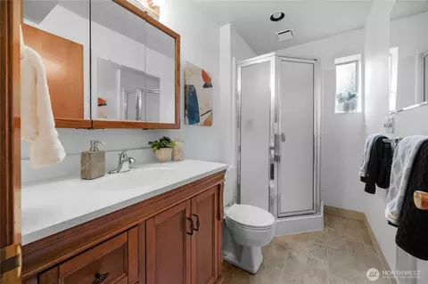 1005 Harborview Ln, Everett, WA 98203 photo 28