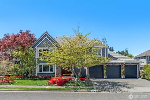 2916 16th St SE, Puyallup, WA 98374
