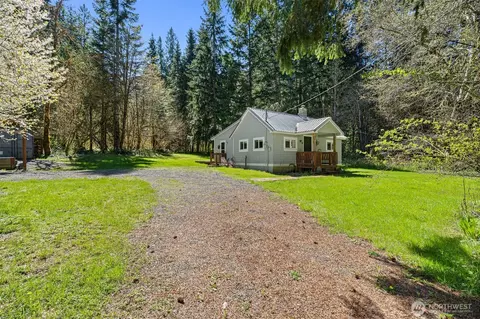 Exterior - 2144 Cispus Rd, Randle, WA 98377 photo 4 of 15