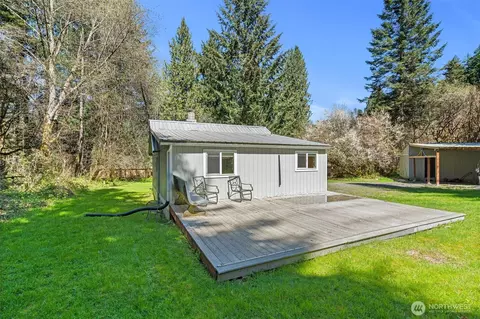 Exterior - 2144 Cispus Rd, Randle, WA 98377 photo 9 of 15