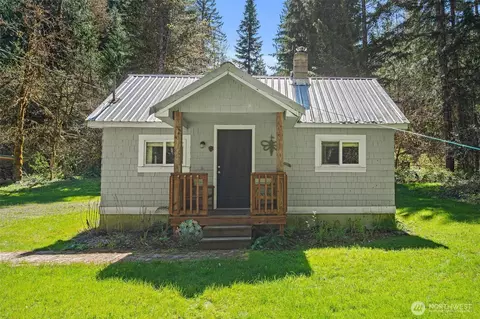 2144 Cispus Rd, Randle, WA 98377