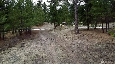 150 B Summit Lake Rd, Oroville, WA 98844