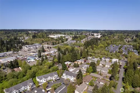 2009 196th St SE #E304, Bothell, WA 98012 photo 32