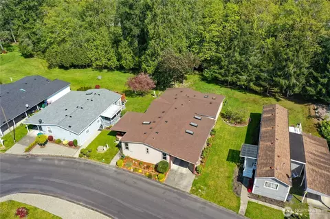 6640 Aquarius Ln, Bremerton, WA 98311