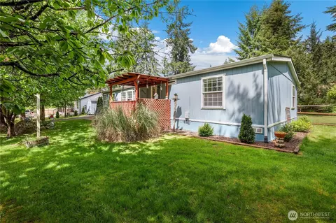 6834 Condor Loop NE, Olympia, WA 98516