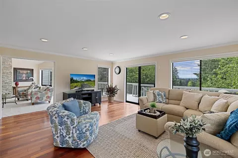 10321 NE 201st Pl, Bothell, WA 98011 photo 11