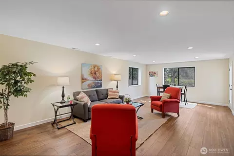 10321 NE 201st Pl, Bothell, WA 98011 photo 27