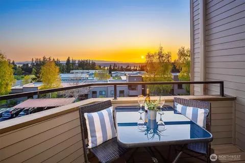 4889 76th St SW #A803, Mukilteo, WA 98275