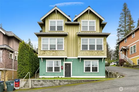 224 Ashley Ave, Bellingham, WA 98229