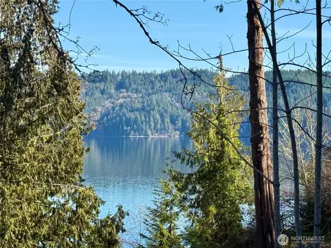 145 N Shar Ln, Lilliwaup, WA 98555