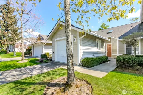 1318 60th St SE #10-2, Auburn, WA 98092