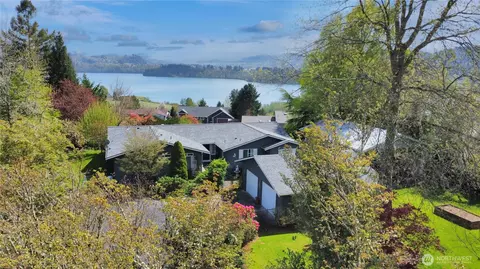 124 Ripple Way, Cinebar, WA 98533