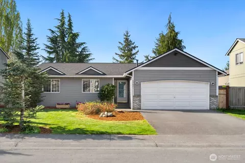 24021 SE 261st Pl, Maple Valley, WA 98038