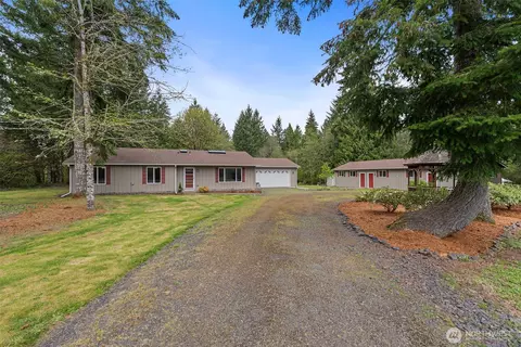159 Brady Ln, Winlock, WA 98596