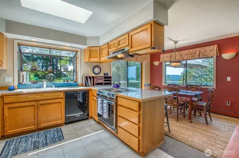 519 Highlands Dr, Eastsound, WA 98245 photo 14