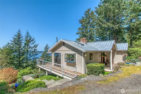 519 Highlands Dr, Eastsound, WA 98245 photo 5