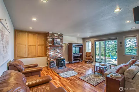 519 Highlands Dr, Eastsound, WA 98245 photo 27