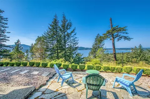 519 Highlands Dr, Eastsound, WA 98245 photo 4