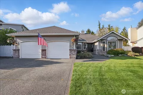 3171 Wynalda Dr, Enumclaw, WA 98022