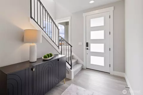 Entry Way - 20010 7th Dr SE, Bothell, WA 98012 photo 1 of 1