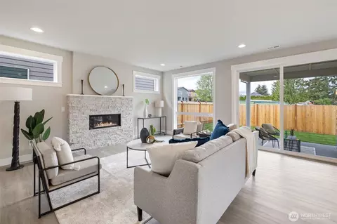 Living - 20010 7th Dr SE, Bothell, WA 98012 photo 1 of 3