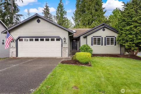 17514 Redhawk Dr, Arlington, WA 98223