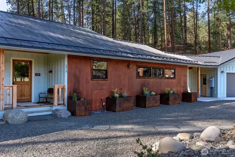 Exterior - 175 Saddleback Rd, Winthrop, WA 98862 photo 10 of 12
