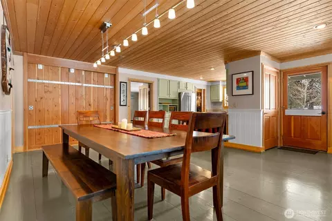 Dining - 175 Saddleback Rd, Winthrop, WA 98862 photo 3 of 3