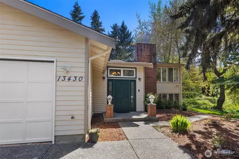 13430 109th Ave NE, Kirkland, WA 98034